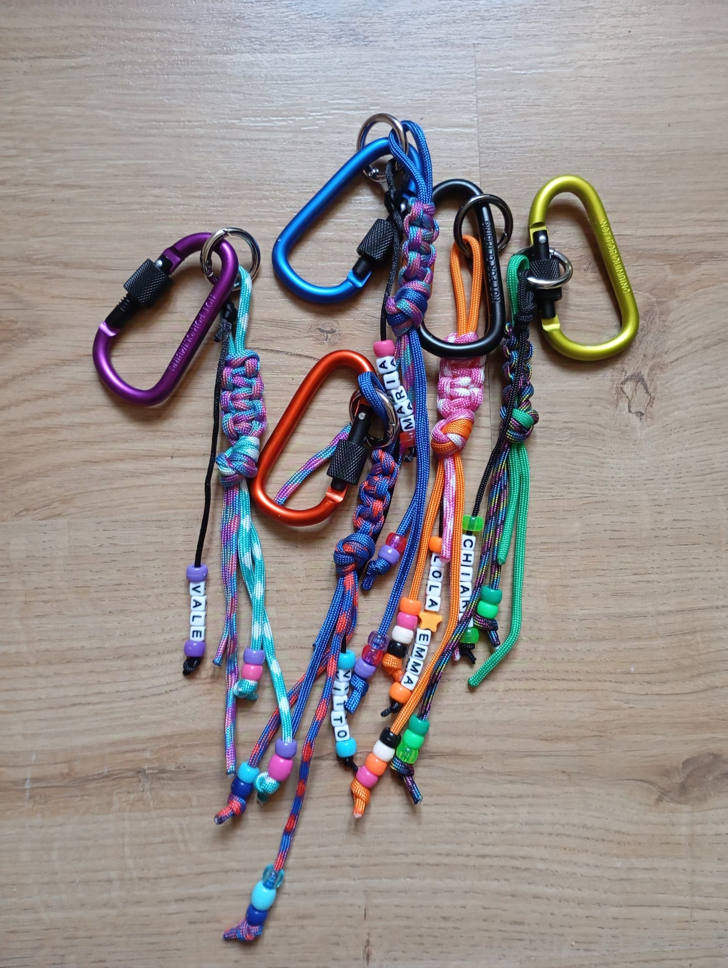 Charm bag viola