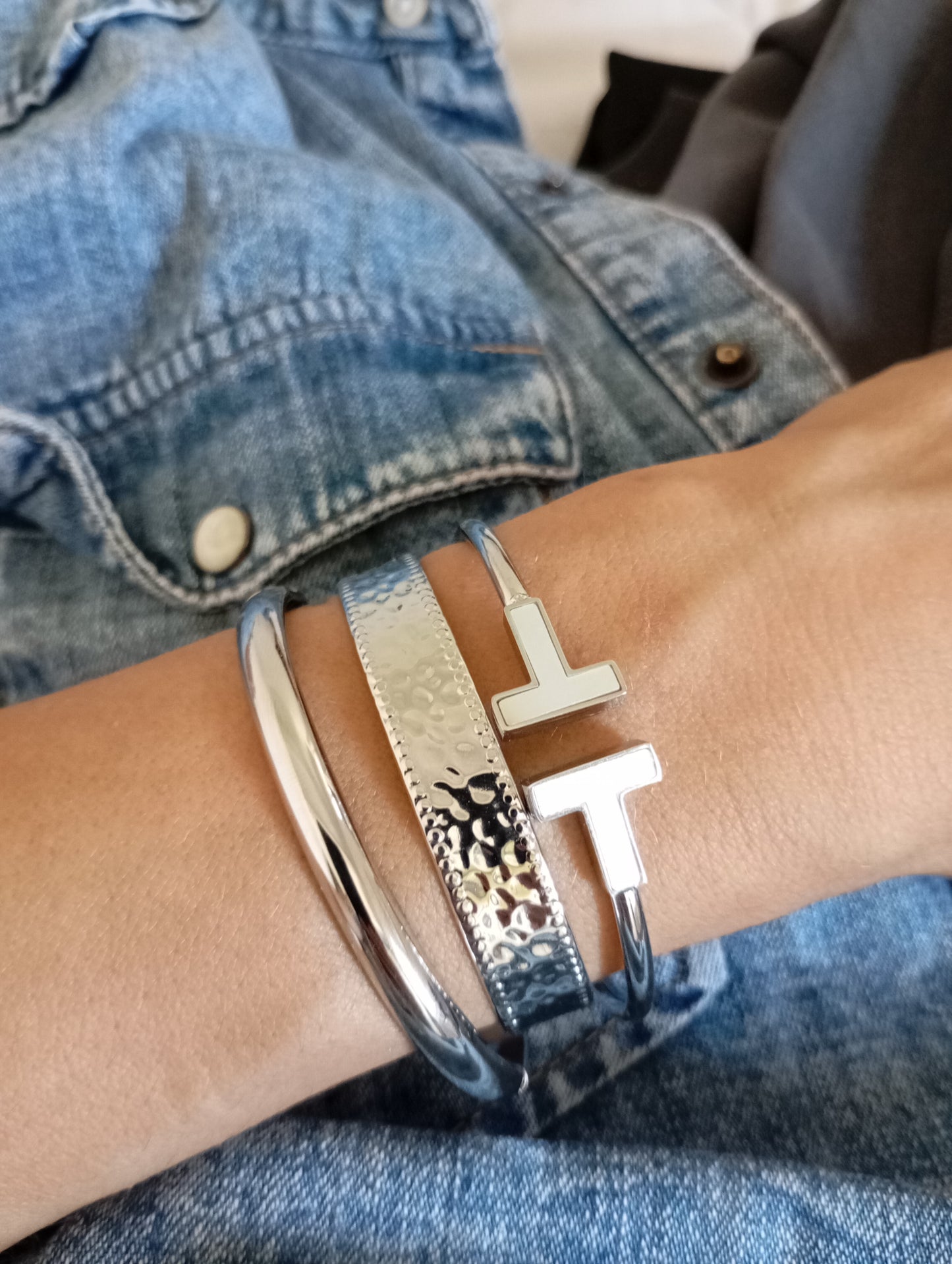 Bracciale T