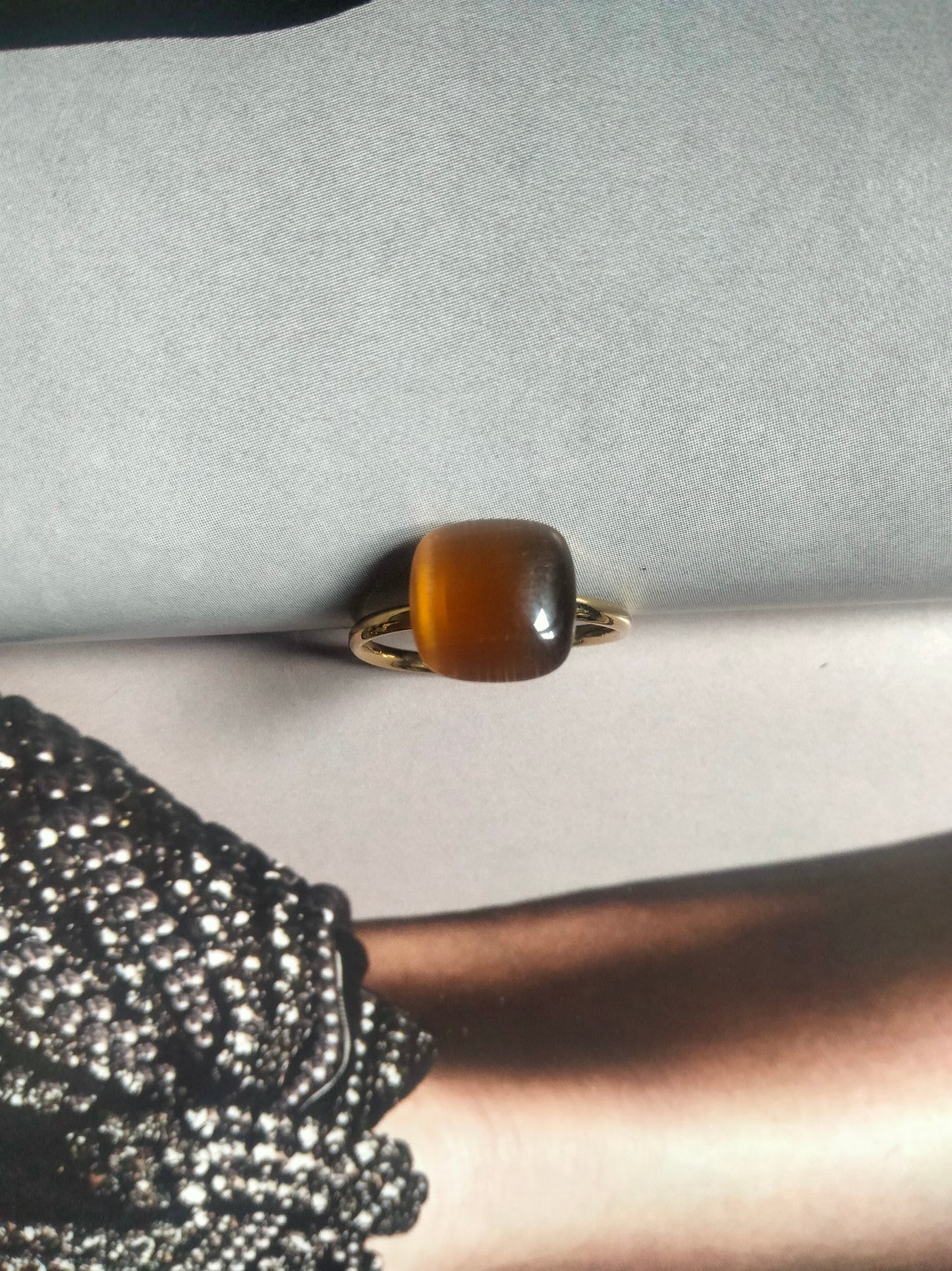 Anello Dado color Nocciola